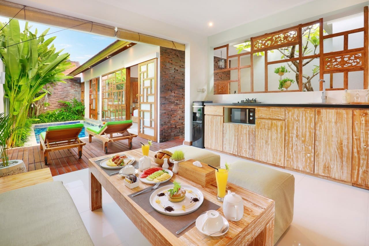 dining area pool view - Manca 1 bedroom villa Canggu