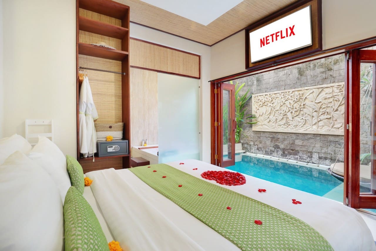 pool view 2 bedrooms villa Legian